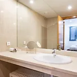 Live Cruz Tower Appartement *