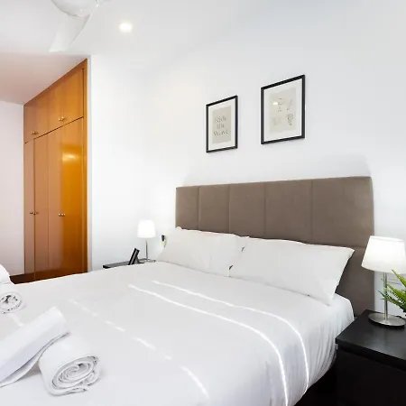 Live Cruz Tower Appartement *