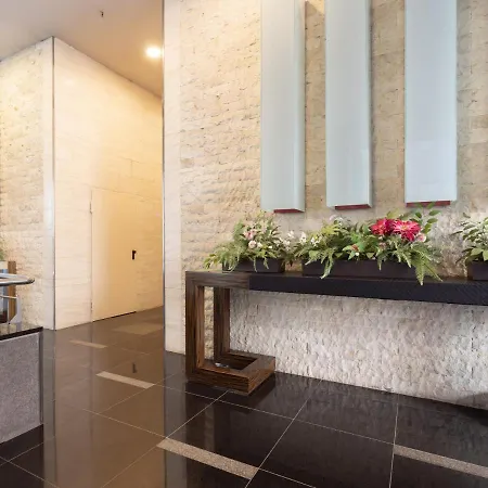 Live Cruz Tower Appartement *